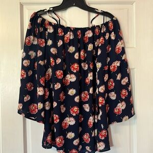 Pleione Cold Shoulder blouse